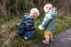 Jacob and Annie 'picking' flowers, Nr Worcester, '23.
