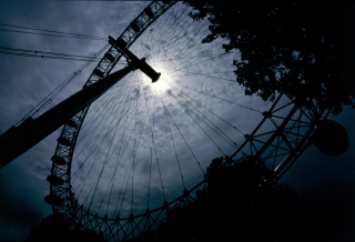 'London Eye'.