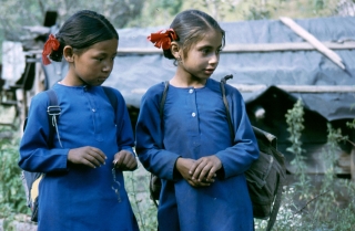 Schoolgirls watching Sadhu, Kullu Valley, '01.