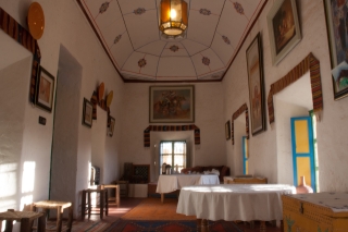 La salle a manger, 'Dar Infiane', Tata,'19.